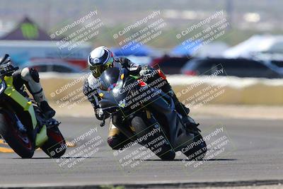 media/Oct-09-2022-SoCal Trackdays (Sun) [[95640aeeb6]]/Turn 2 (1110am)/